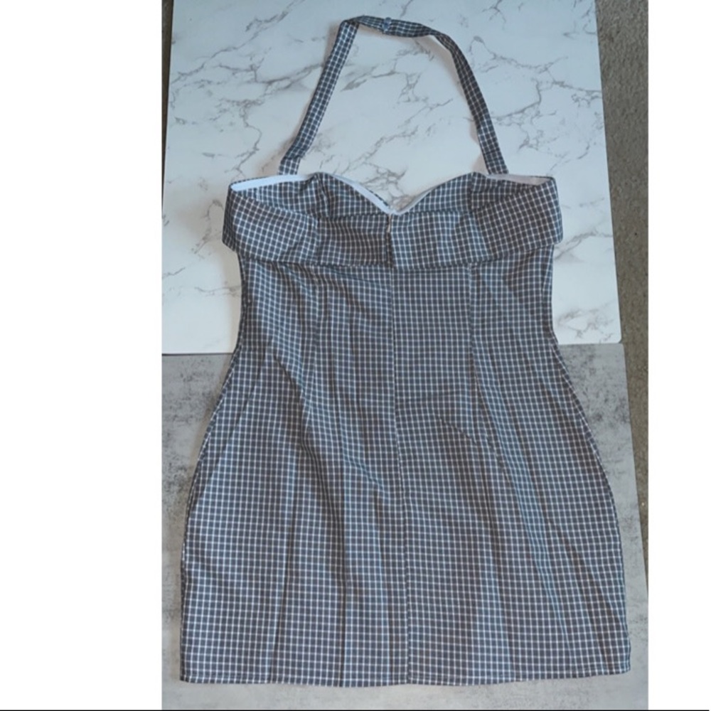 NWT PrettyLittleThing Petite White Halterneck Gingham Midi Dress - Picture 7 of 7